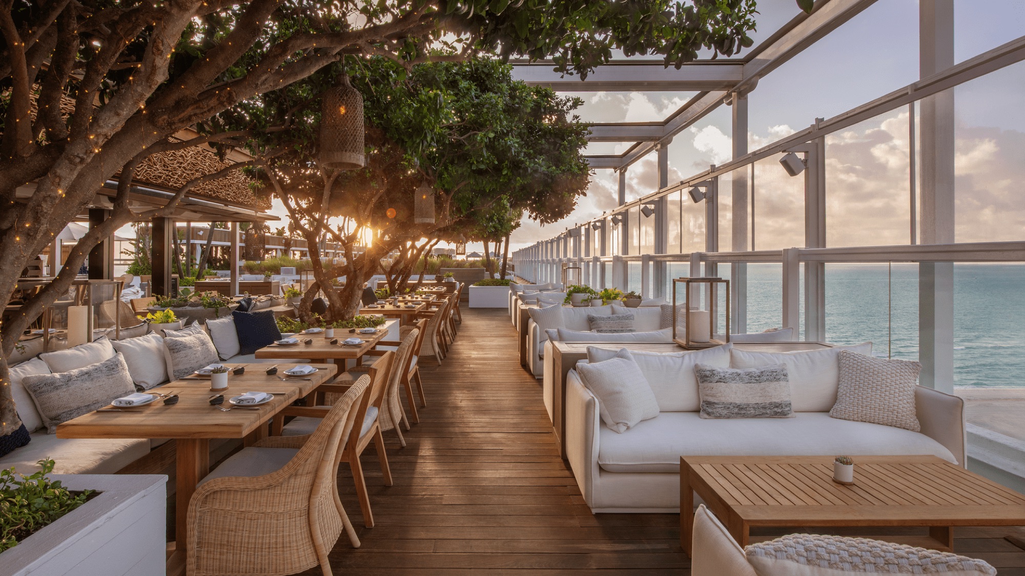 Watr at the 1 Rooftop, South Beach Miami